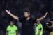 Ant�nio Oliveira analisa derrota do Corinthians e minimiza 'passividade' na beira do gramado