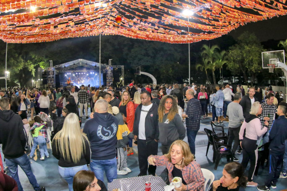 Corinthians divulga datas e atraes musicais das quermesses de julho no Parque So Jorge