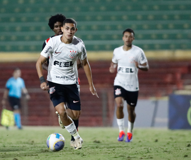 Corinthians perdeu de virada para o São Paulo no Brasileiro Sub-20, por 3 a 1