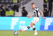 Corinthians negocia a contrata��o de volante ex-Flamengo, hoje na Ar�bia Saudita; saiba detalhes