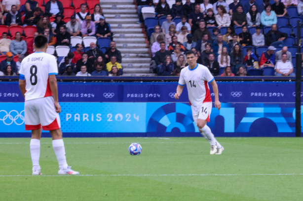 Balbuena marcou o gol do desempate no confronto da sele��o paraguaia com Israel