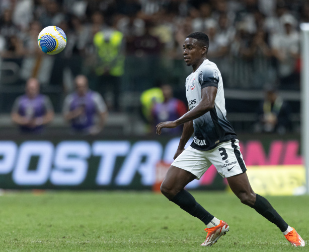 Com derrota, Corinthians perde posição e fica perigosamente perto do Z4