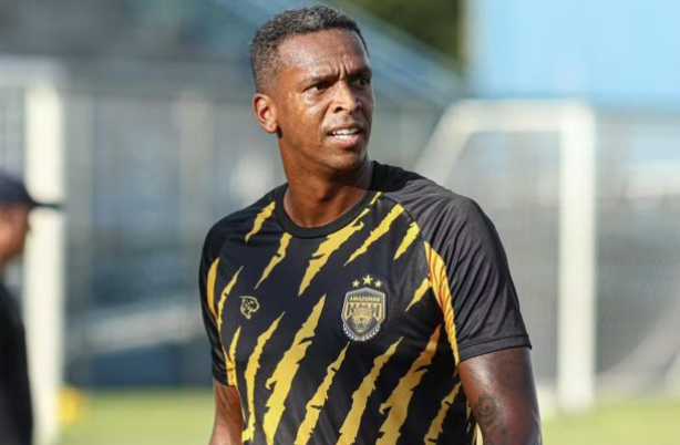 Ap�s deixar o Corinthians, J� atuou no Amazonas e agora vai jogar o Campeonato Mineiro pelo Itabirito