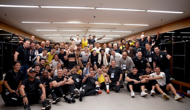 Corinthians avan�ou para as semifinais da Copa do Brasil