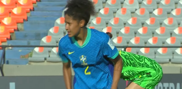 Com a camisa 2 da Seleção Brasileira, Gi Fernandes atuou como uma espécie de ponta esquerda na Copa do Mundo Sub-20 Feminina