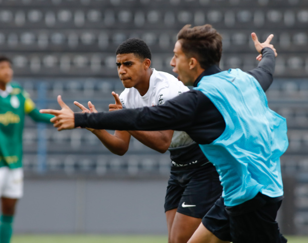 Gui Negão participou dos dois gols no empate diante do Palmeiras, nesta terça-feira