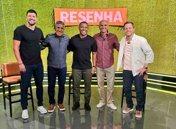 Ex-volante Elias elege o Corinthians de 2015 como o time que mais marcou sua passagem pelo clube