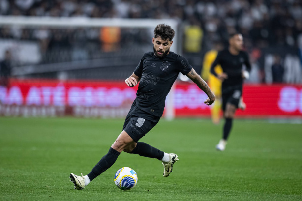 Yuri Alberto lamenta chances perdidas pelo Corinthians em empate com o Internacional