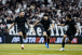 Corinthians dorme fora da zona de rebaixamento ap�s vit�ria sobre o Athletico-PR; veja tabela