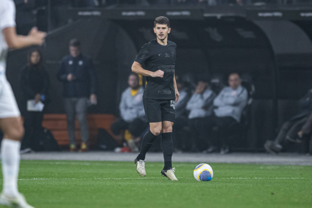 Hugo se torna desfalque no Corinthians e preocupa para sequ�ncia da temporada
