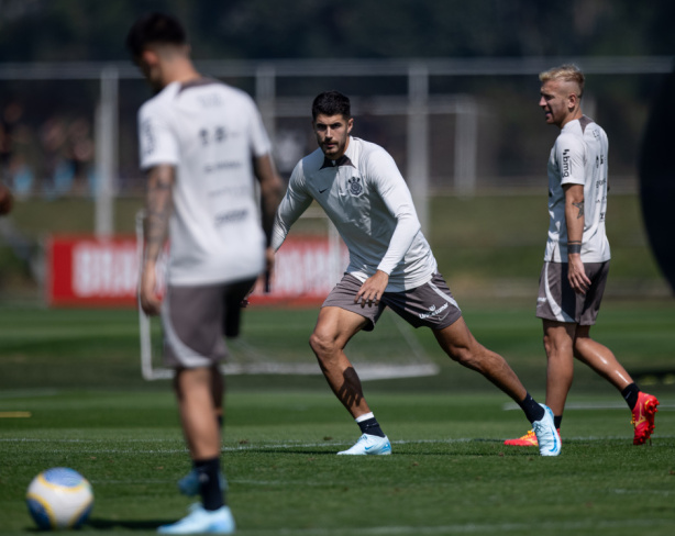 Pedro Raul e Pedro Henrique ganharam oportunidade contra o Vasco