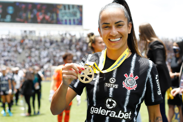 Juliete retorna ao Corinthians ap�s passagem pelo Palmeiras