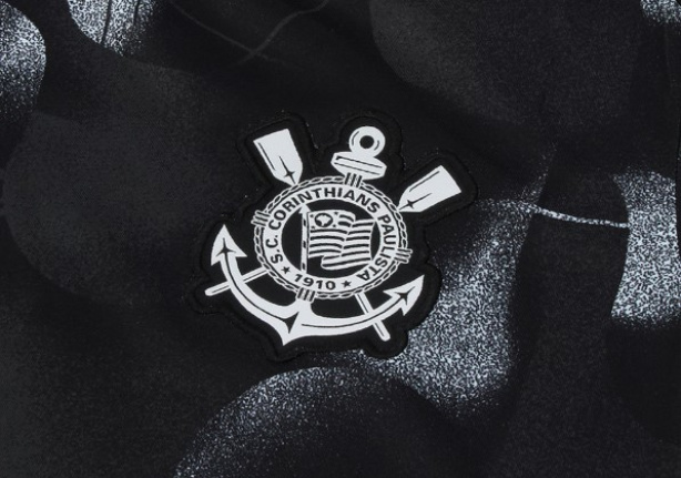 Meu Tim�o sorteia a nova camisa de pr�-treino do Corinthians
