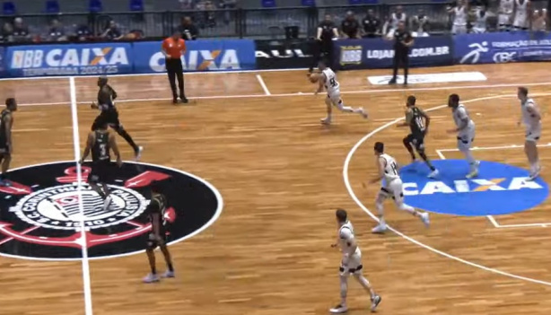 Corinthians venceu o Botafogo pelo NBB neste sábado, no Wlamir Marques
