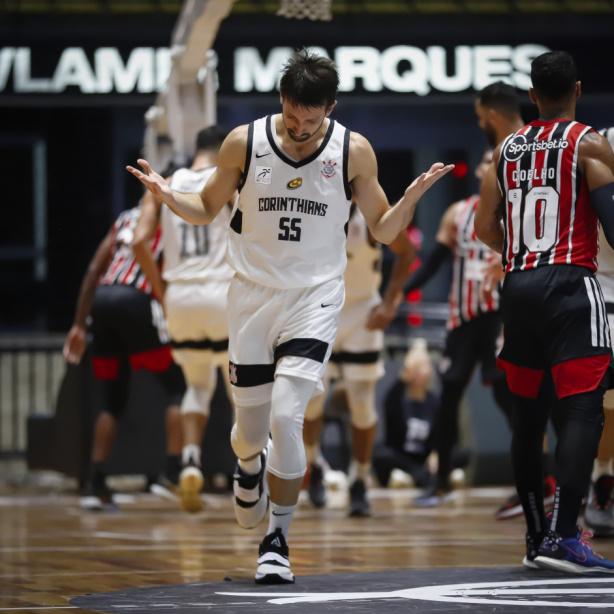 Corinthians venceu o São Paulo pelo NBB
