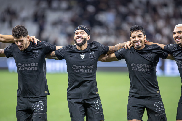 Corinthians venceu o Santos pelo Cl�ssico Alvinegro