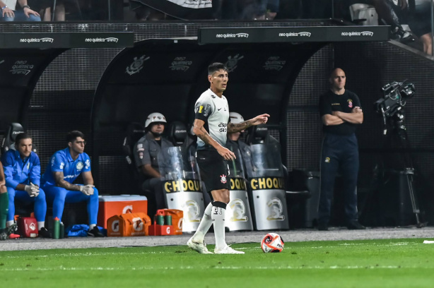 Fabrizio Angileri pode retornar ao Corinthians j� no final de semana