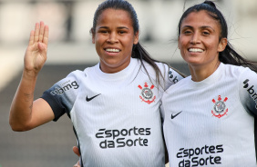Vic Albuquerque e Jaqueline marcaram para o Corinthians contra o Instituto 3B