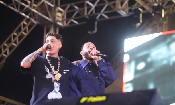 MC Hariel e Memphis Depay