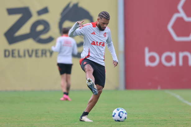 Internacional é o sétimo adversário do Corinthians no Brasileirão 2025
