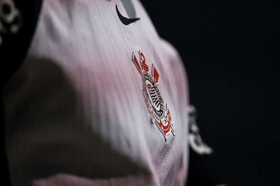 Corinthians est em negociao com a Adidas