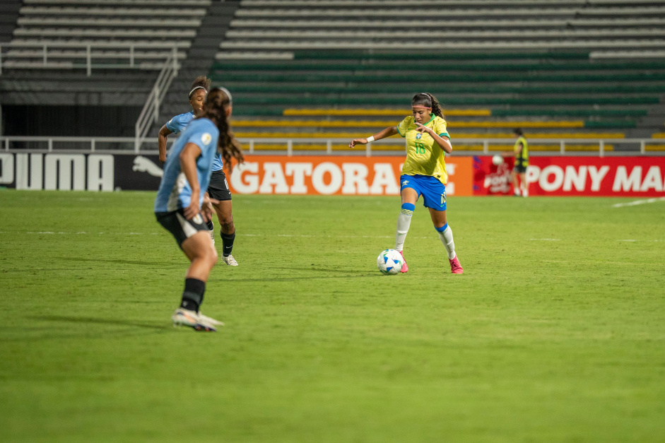 Dulce Maria ganhou a titularidade da Seleo nas ltimas duas partidas