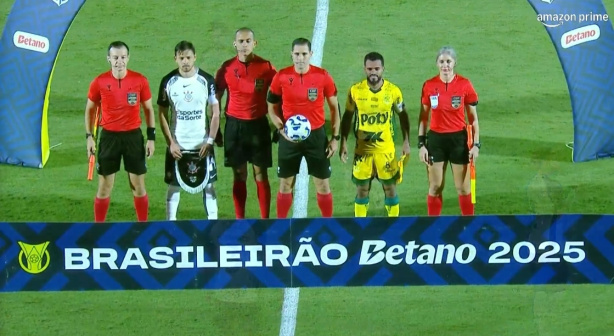 O Corinthians perdeu para o Mirassol no Campos Maia