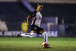 Problemas fsicos tiram Letcia Monteiro e outras cinco atletas de jogo do Corinthians Feminino