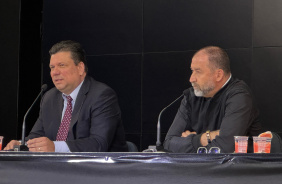 Advogado Ricardo Cury e presidente Augusto concedem entrevista coletiva nesta sexta