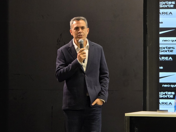 Tiago Maranh�o n�o � mais superintendente de comunica��o do Corinthians