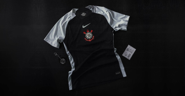 Nike tem em m�os proposta de dez anos e valores similares aos da Adidas para o Corinthians