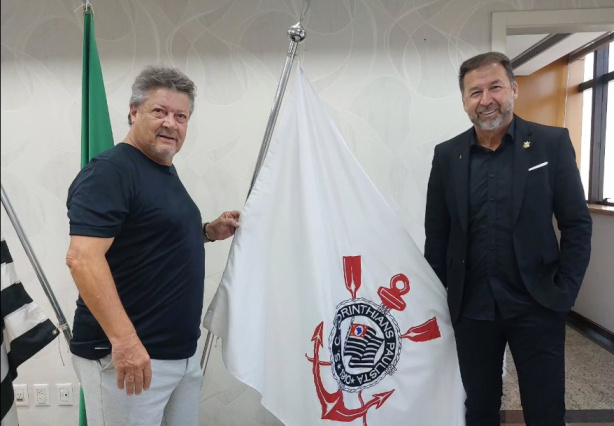 Marcos Boccatto (à esquerda) era o superintendente de novos negócios contratado por Augusto Melo