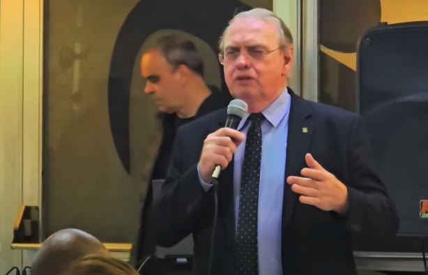 Osmar Stabile em conversa com os associados do Corinthians no evento do MCG