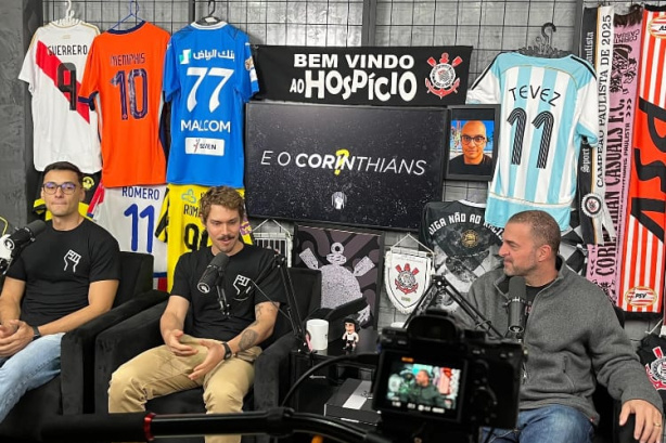 Zé Elias, durante sua participação no programa "E o Corinthians?", do Meu Timão
