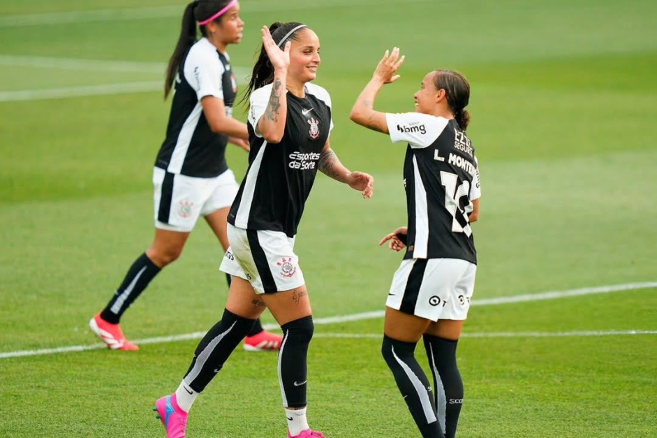 Corinthians encara o Kansas City Current na final da Teal Rising Cup ...