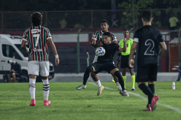 Corinthians é superado pelo Fluminense no Brasileirão Sub-20