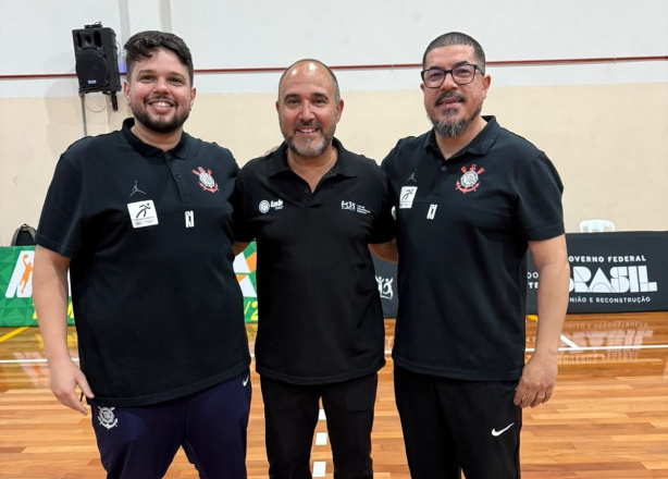 Wesley Aguiar (� esquerda) e Jece Leite (� direita) reunidos em evento