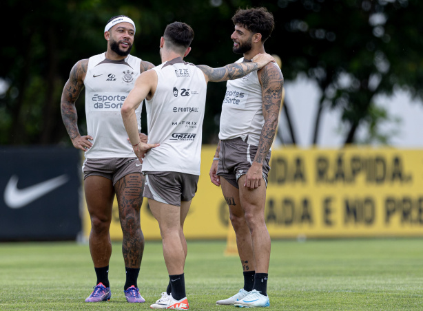 Memphis Depay, Rodrigo Garro e Yuri Alberto