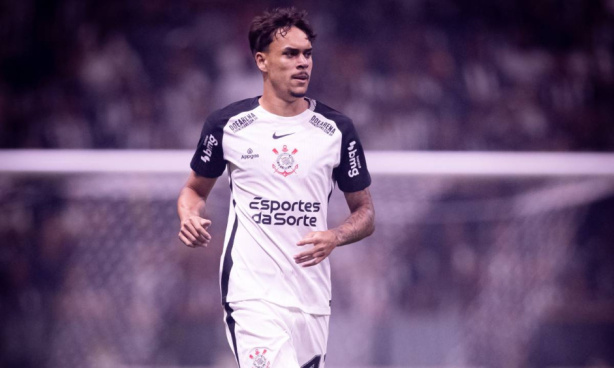 Torcida do Corinthians aposta em jovem defensor como reserva que merece mais chances na temporada