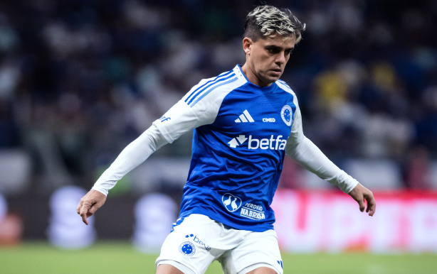 Fagner est� emprestado para o Cruzeiro at� dezembro de 2025