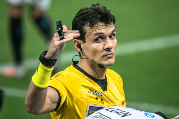 MAIS POLÊMICAS! Corinthians recorre à CBF contra escalação de VAR no Dérbi