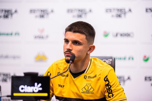 Léo Mana foi emprestado ao Criciúma até o meio de 2026