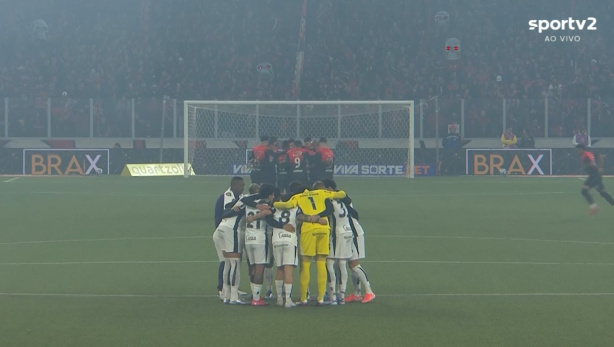 Corinthians venceu o Athletico-PR por 1 a 0