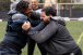 Marshawn Lynch, lenda da NFL, e Ricardo Trigo, diretor do Steamrollers, travaram um contra um no Parque S�o Jorge