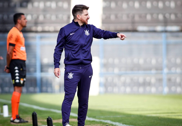 William Batista aprovou o desempenho do Corinthians sobre o XV de Piracicaba