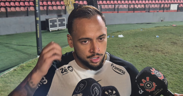 Maycon fala sobre renovação de contrato com o Corinthians