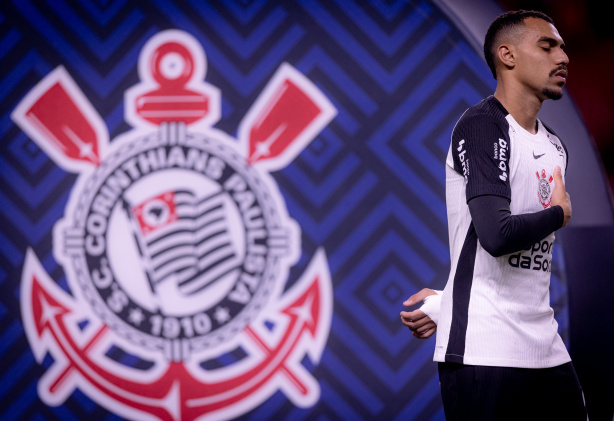 Matheuzinho deu a assist�ncia para o gol de Gui Neg�o sobre o Internacional