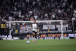 Auxiliar do Corinthians elogia atacante e fala sobre poss�vel les�o