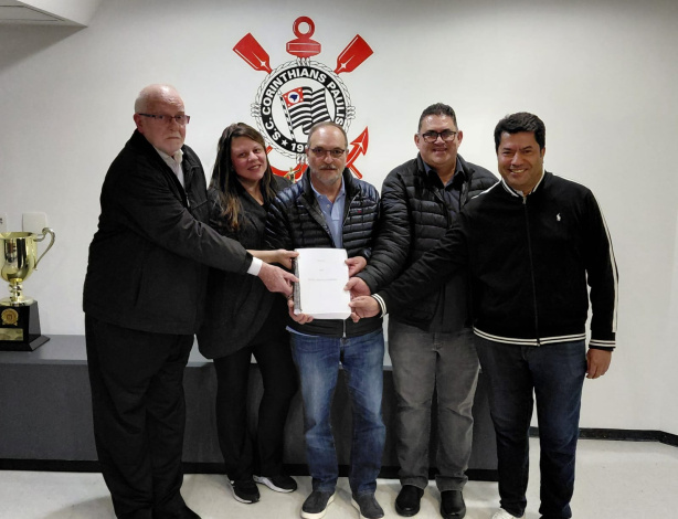 Comissão de Reforma do Estatuto entrega relatório para Romeu Tuma Júnior
