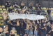 Torcida do Corinthians protesta contra ingressos pagos em jogo decisivo da LNF no Parque S�o Jorge